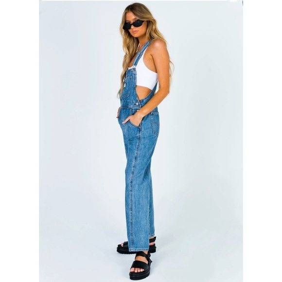 Levi's Denim - NWT LEVIS PREMIUM WMN M 100% COTTON OVERALLS